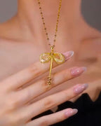 14K GOLD PLATED BOW NECKLACE